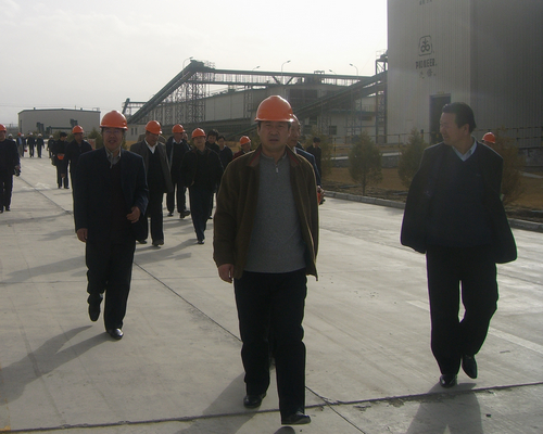 國家農業(yè)部、財政部以及甘肅省農業(yè)廳、財政廳等領導到公司考察調研