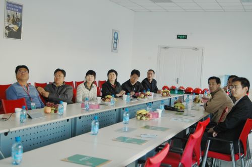 商務部領(lǐng)導來公司調(diào)研